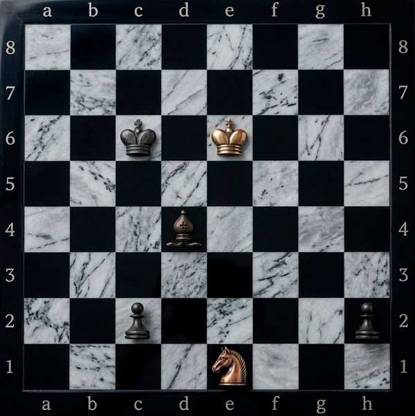 board-example Особенности сверхшахмат на примере